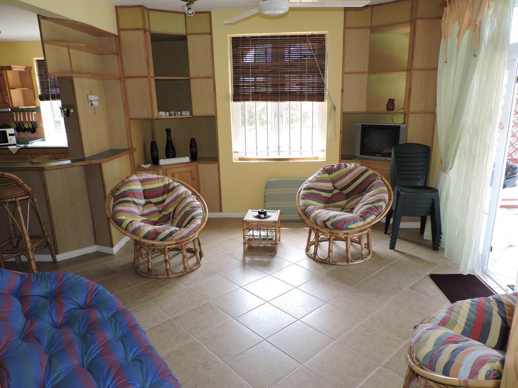 Villa Hibiscus Blue Bay Eksteriør billede