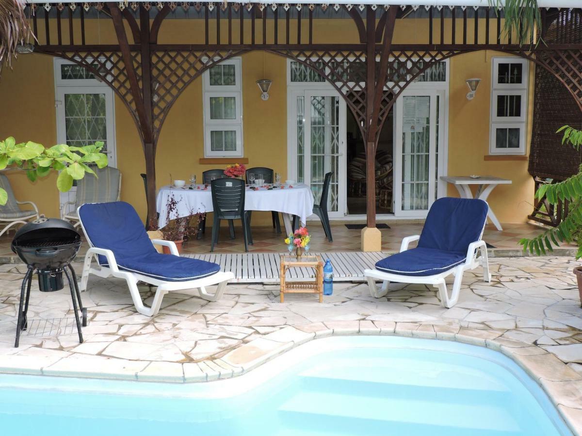 Villa Hibiscus Blue Bay Eksteriør billede