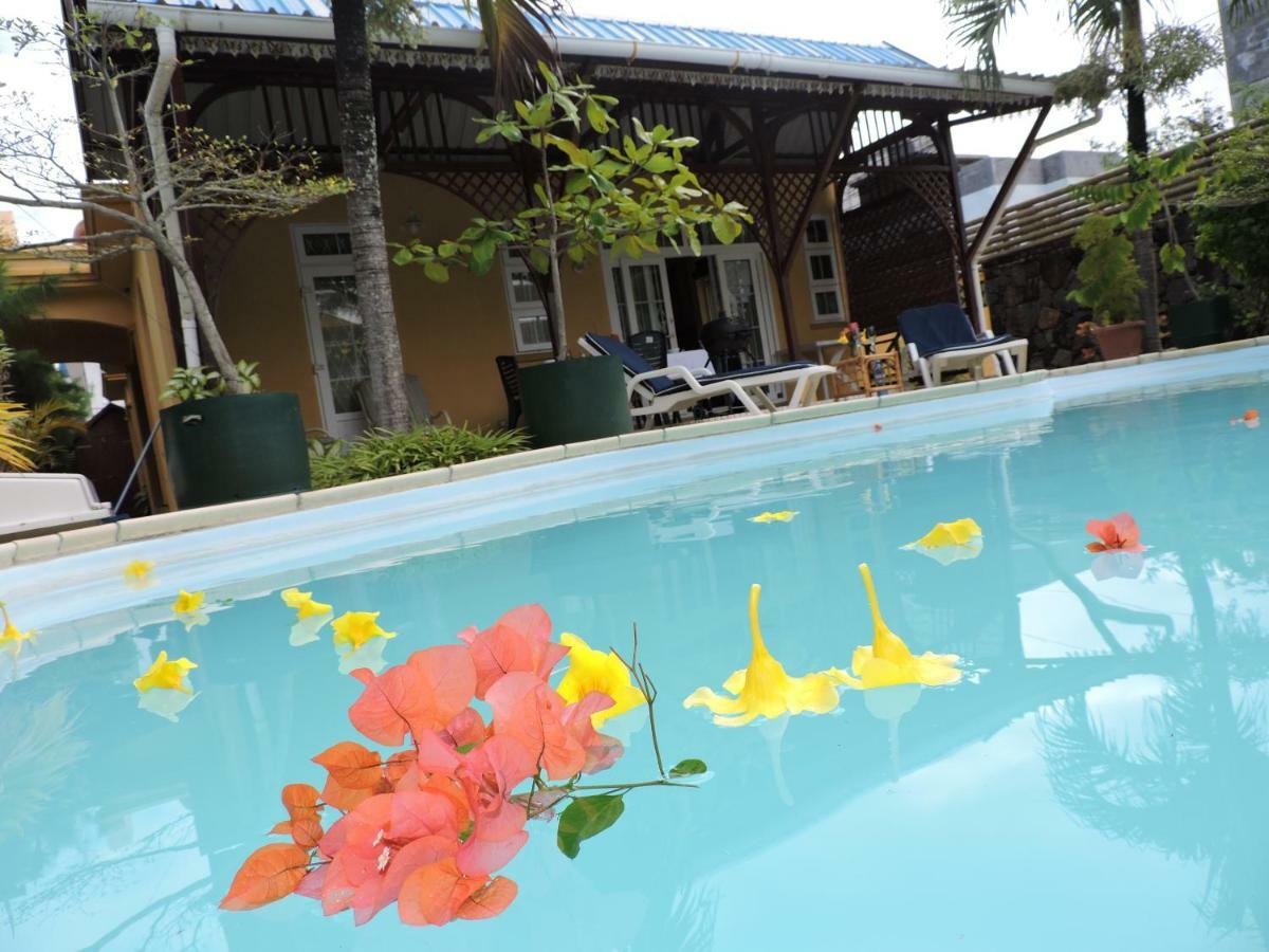 Villa Hibiscus Blue Bay Eksteriør billede