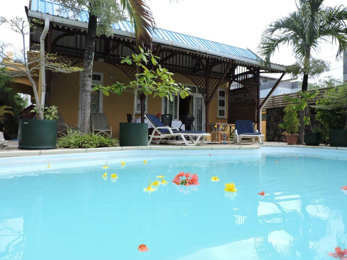 Villa Hibiscus Blue Bay Eksteriør billede