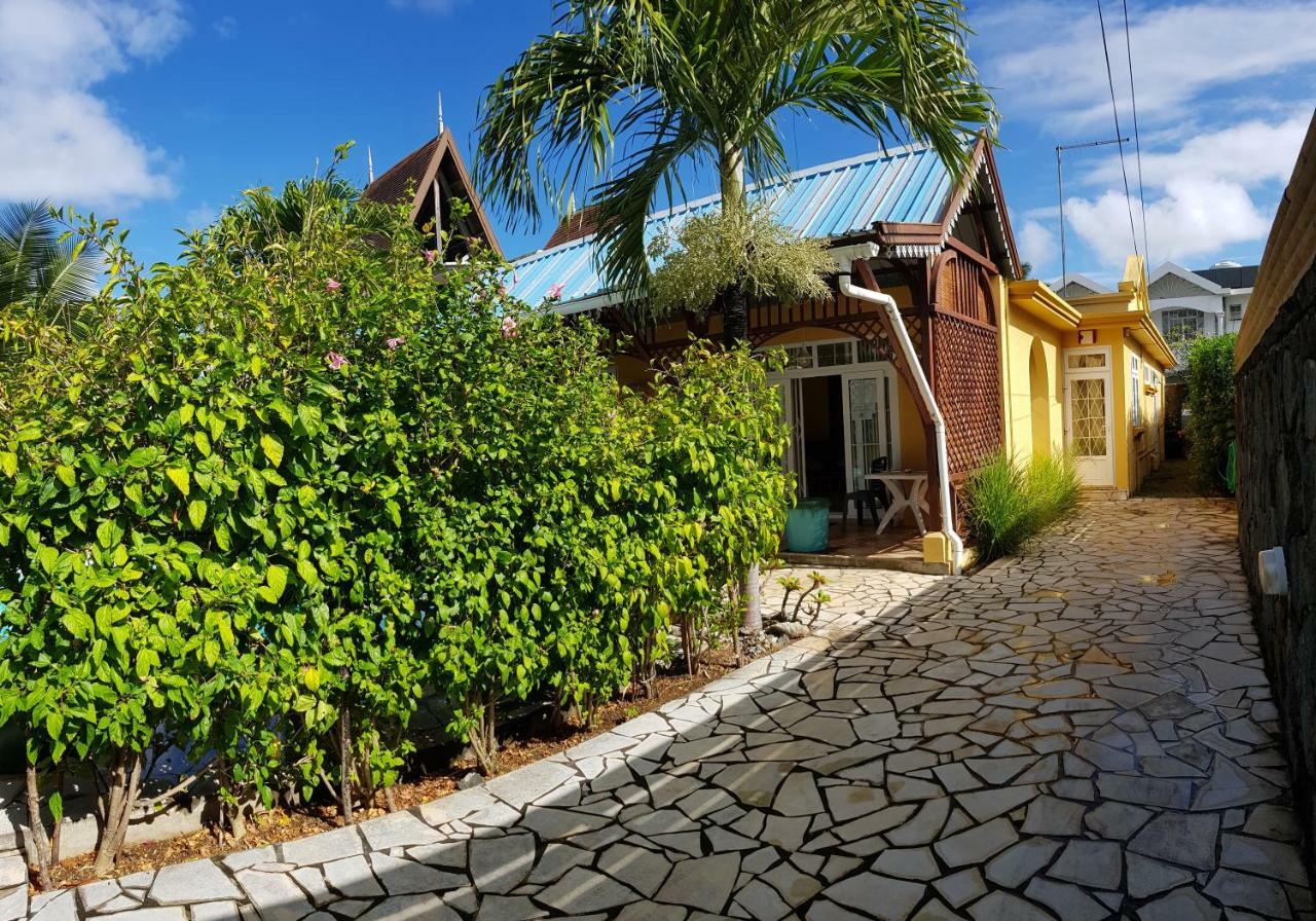 Villa Hibiscus Blue Bay Eksteriør billede