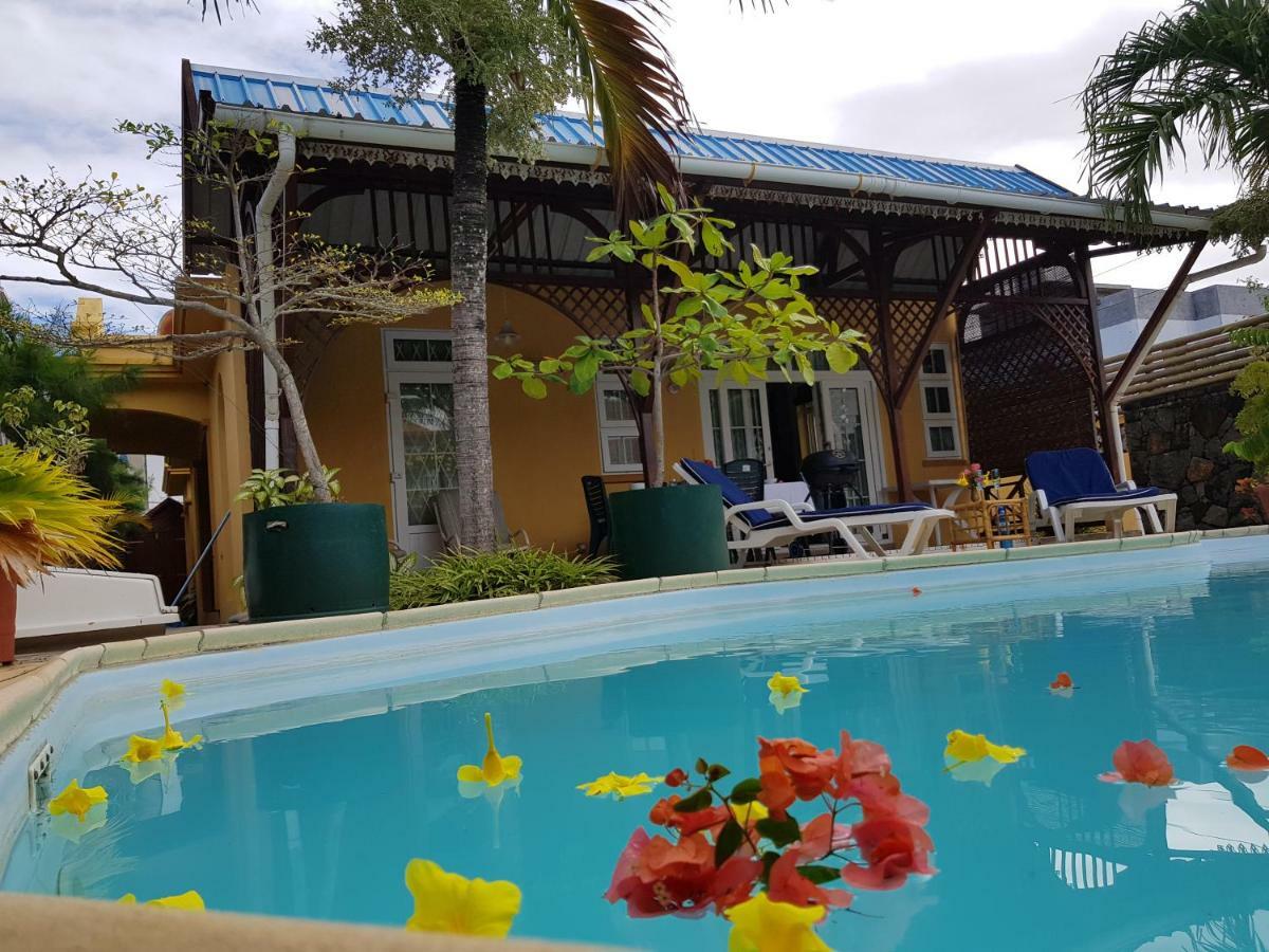 Villa Hibiscus Blue Bay Eksteriør billede